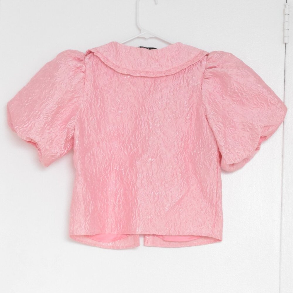 Textured Ruffle-Collar Puff-Sleeve Top - Picture 3 of 6